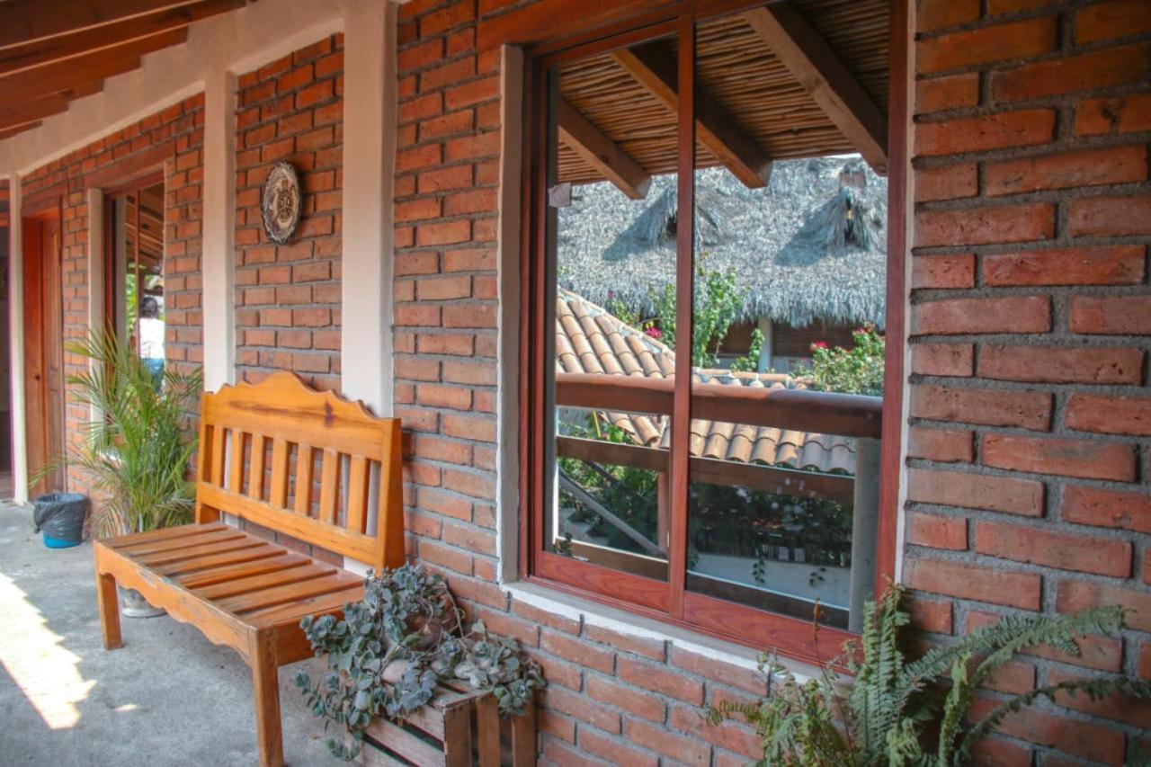 Casa H Rinconcito Inn